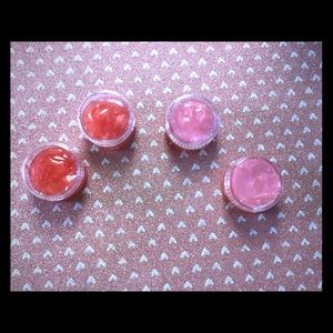 “Pretty Lady” Lip Gloss